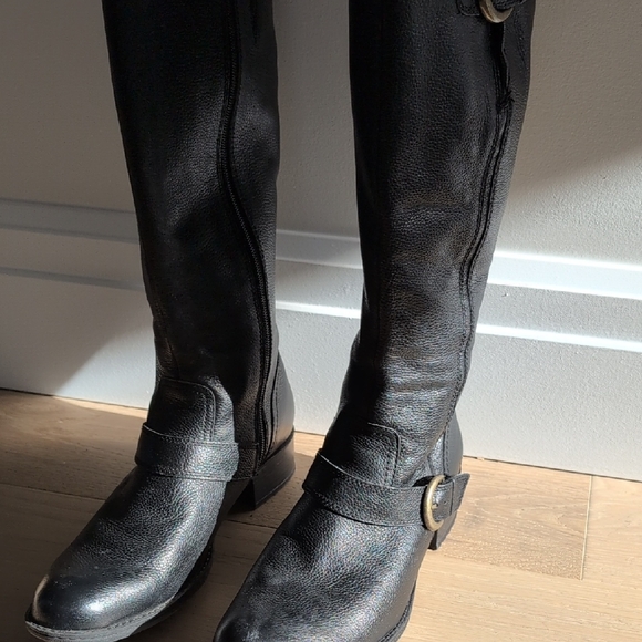 boc Black Heeled Boots - Picture 9 of 9